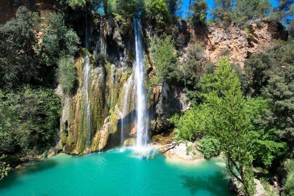 Superbe Bergerie En Coeur De Foret Avec Piscine Privee Lac Riviere Cascades Carces Exterior photo